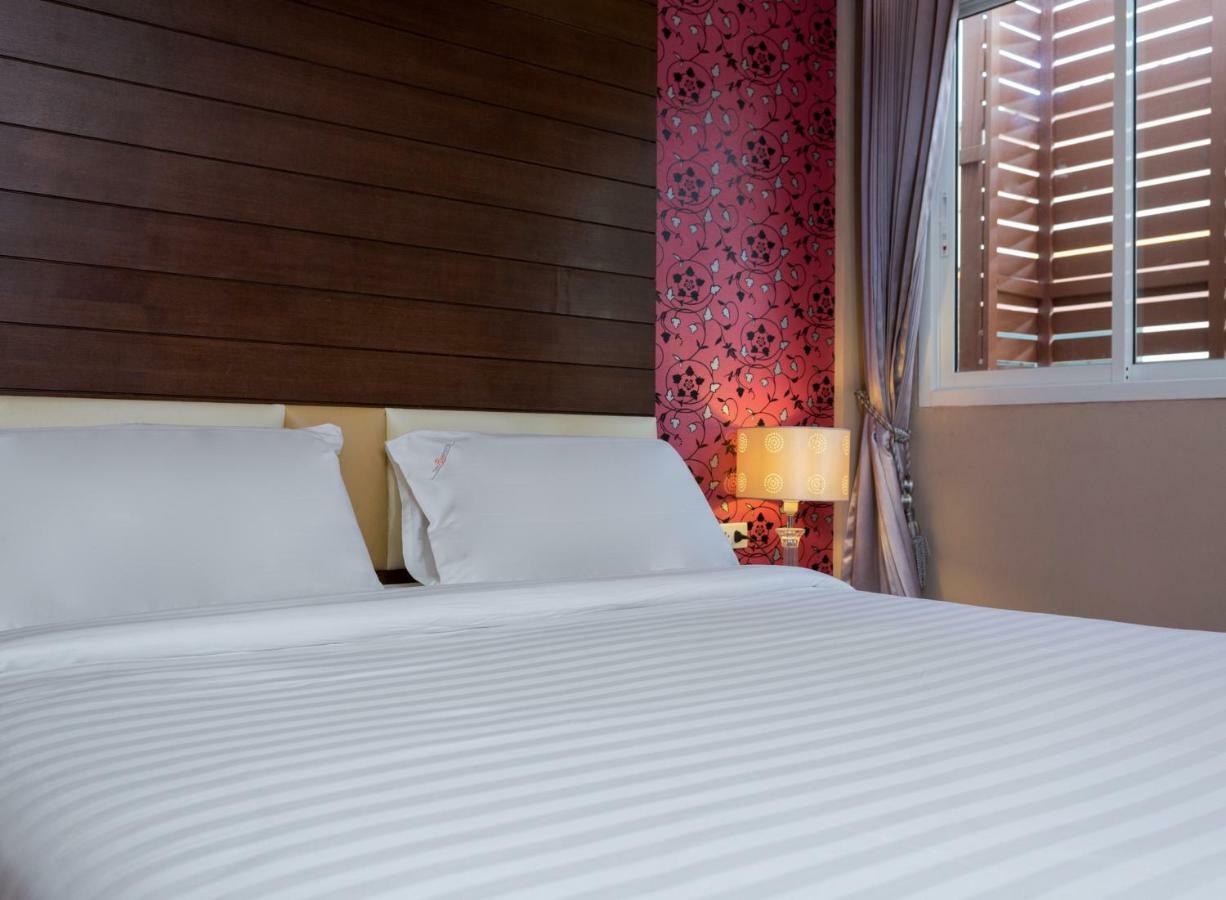 The Ring Hotel Hat Yai Exterior photo